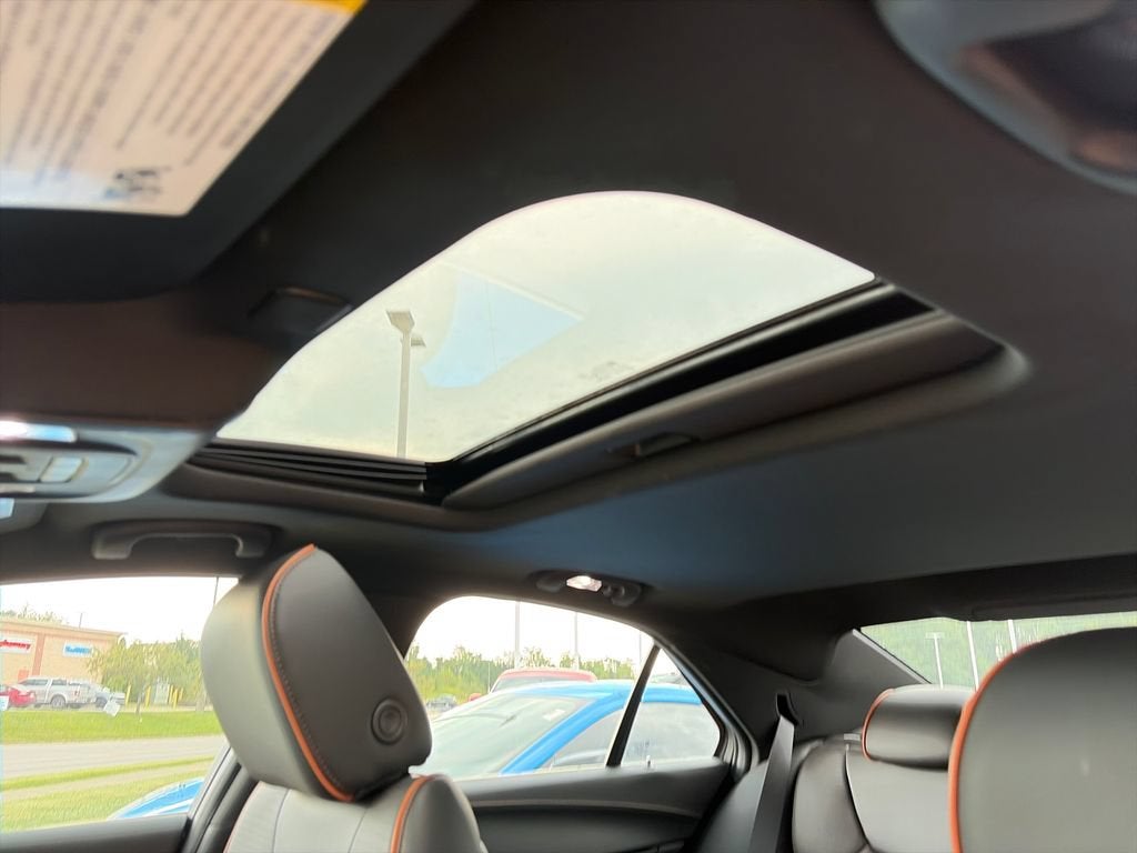 2023 Cadillac CT4-V 1SF