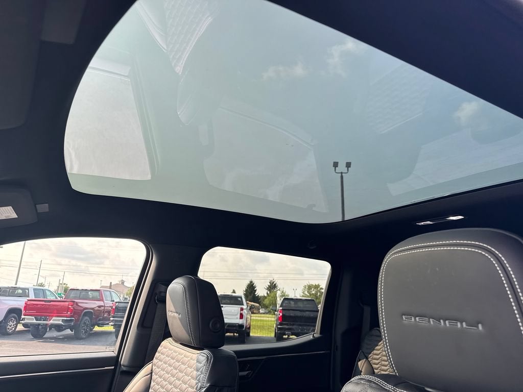2025 GMC Sierra EV Max Range Denali