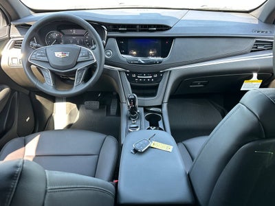 2026 Cadillac XT5 Luxury
