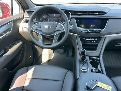 2026 Cadillac XT5 Luxury