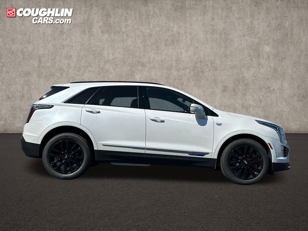 2025 Cadillac XT5 Sport