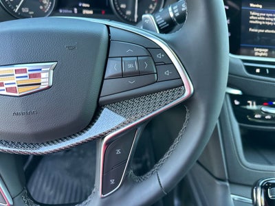 2025 Cadillac XT5 Sport