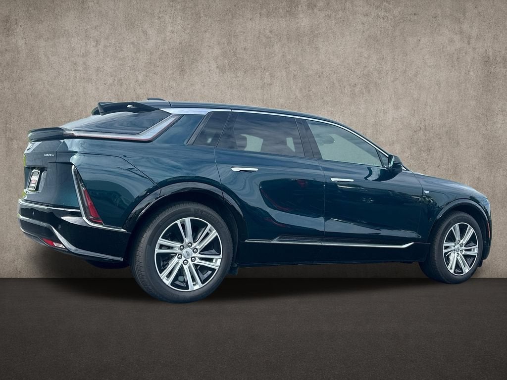 2024 Cadillac LYRIQ Tech