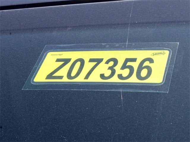 2025 Cadillac LYRIQ Luxury 1